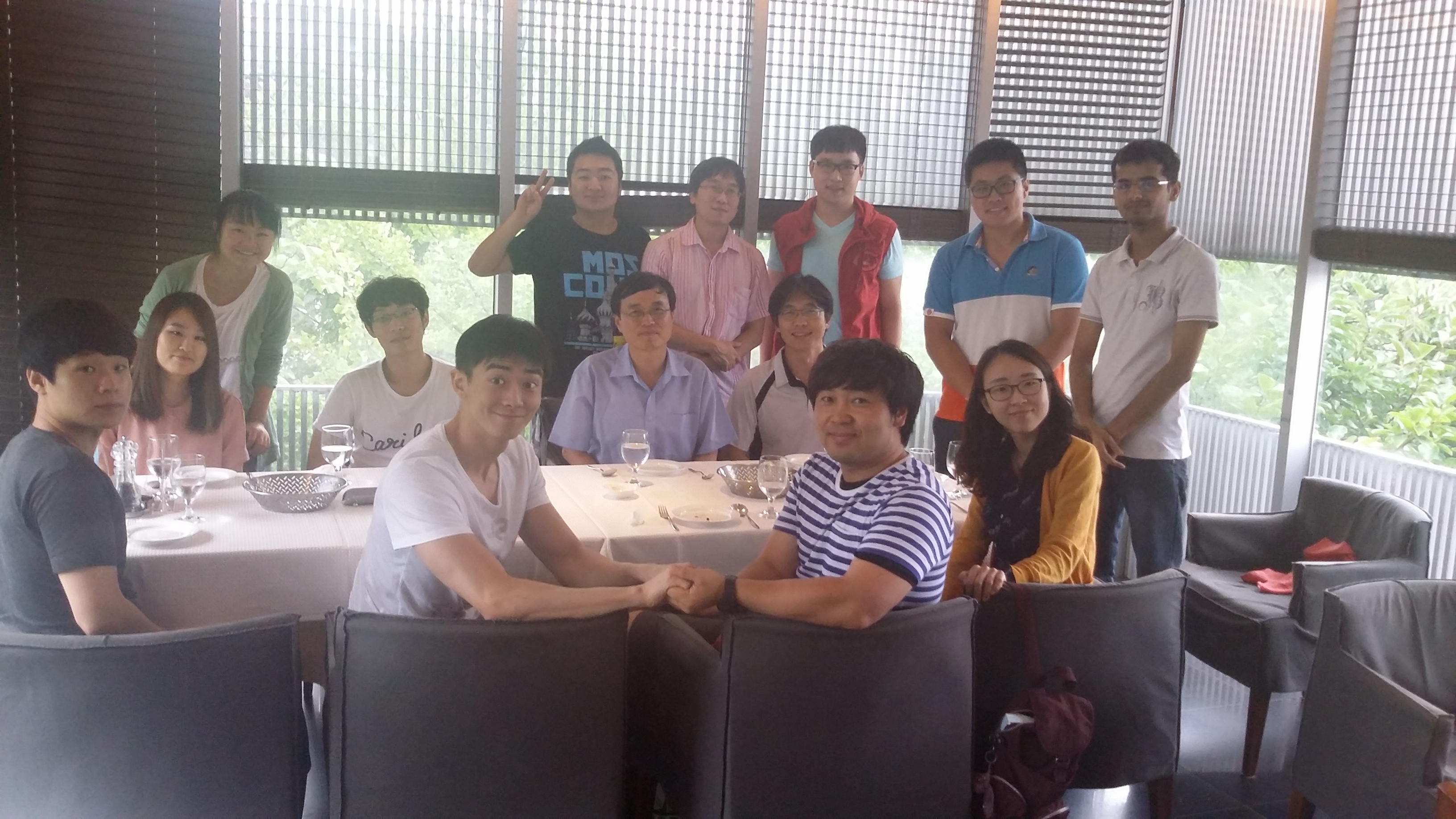 Group picture_Seung Hwan grad party1.jpg