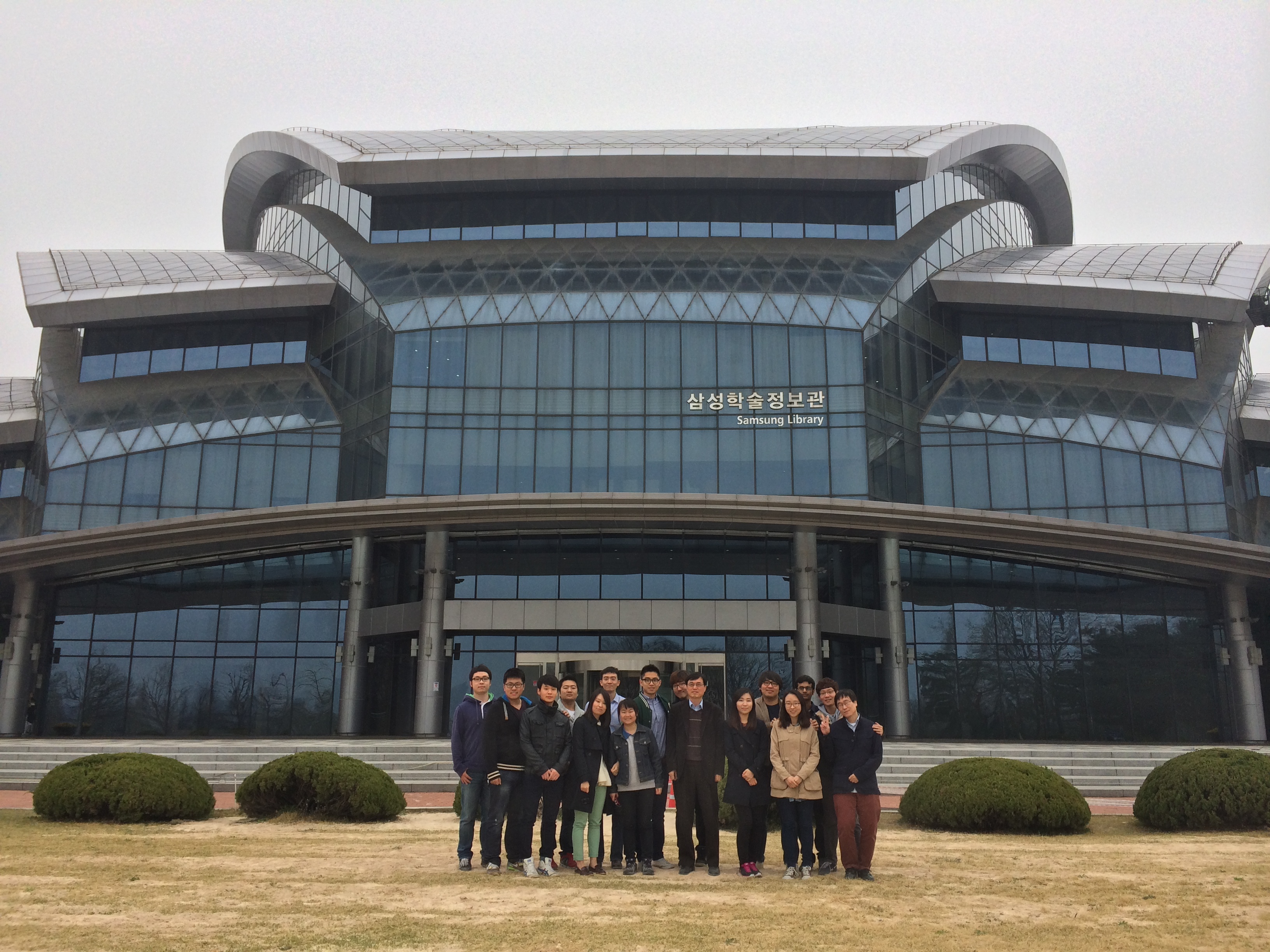 Group pic (11).JPG